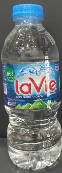 Nước suối Lavie 1,5 lít