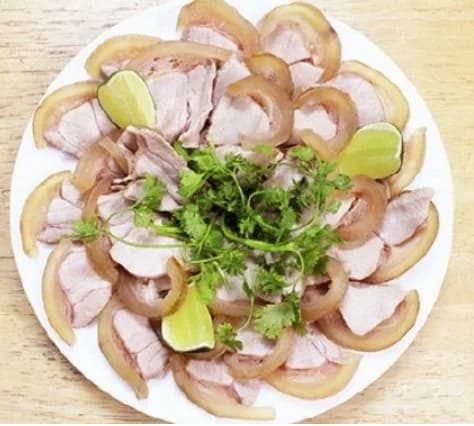 Thịt bê thui