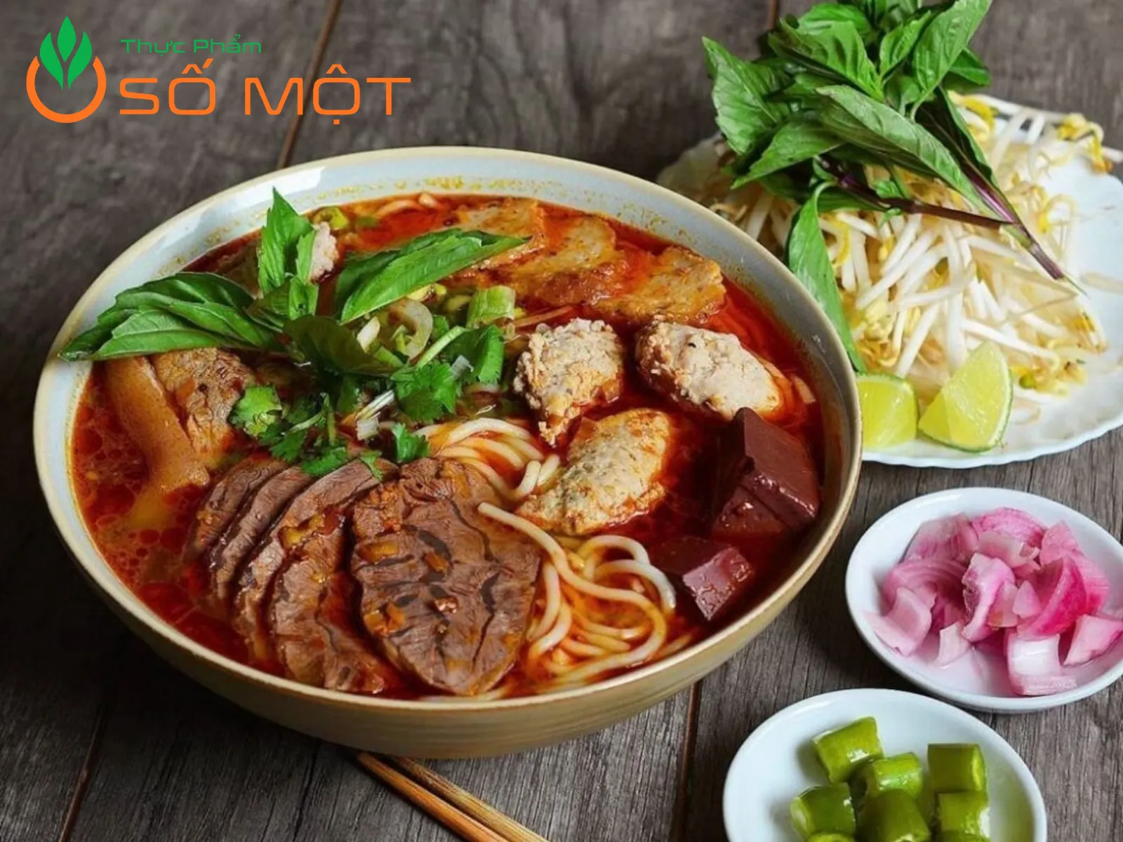 Nguyên liệu chính là "linh hồn" giúp món bún bò thơm ngon, chuẩn vị