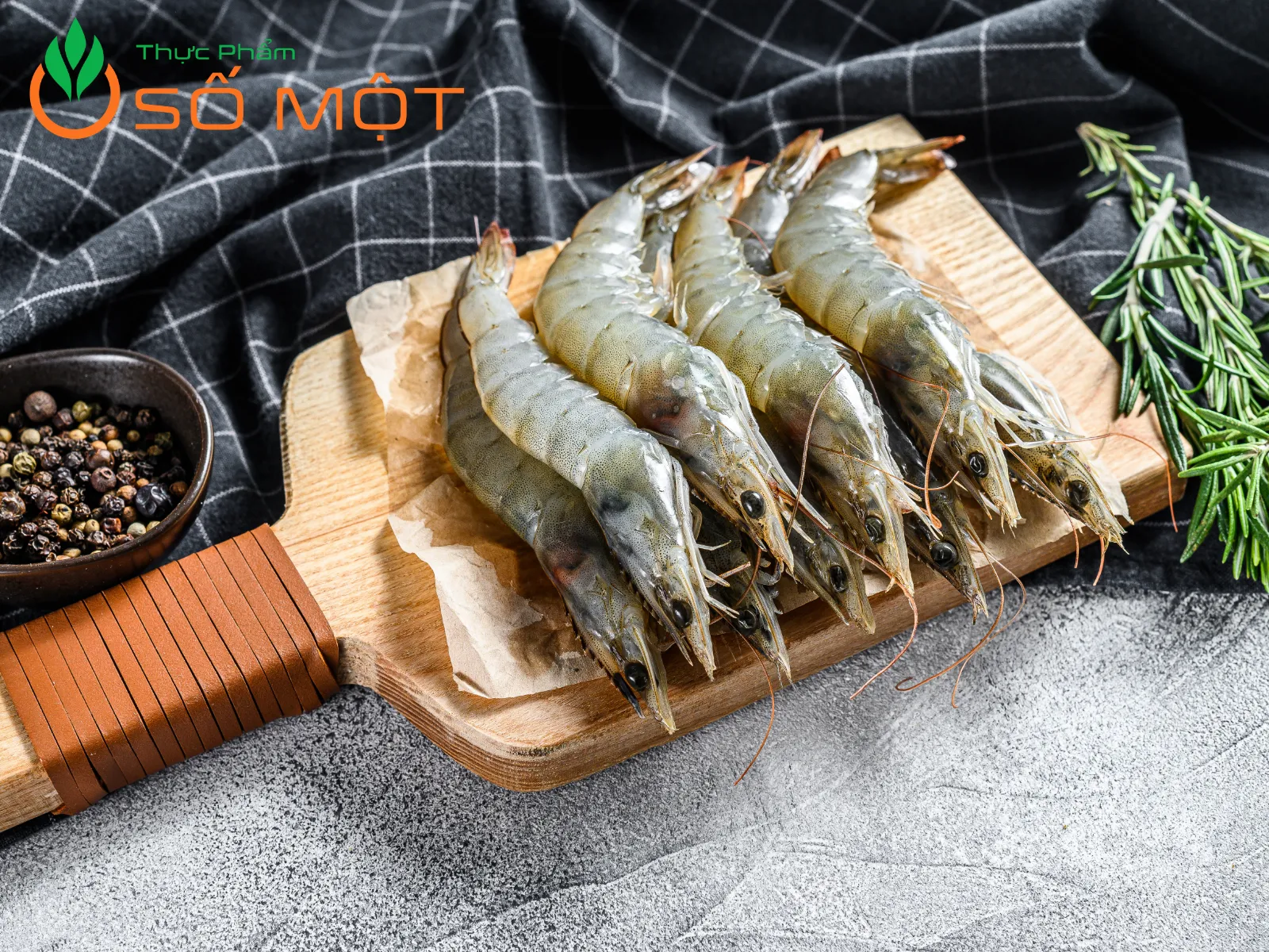 Tôm thẻ có vỏ mỏng, thịt ngọt